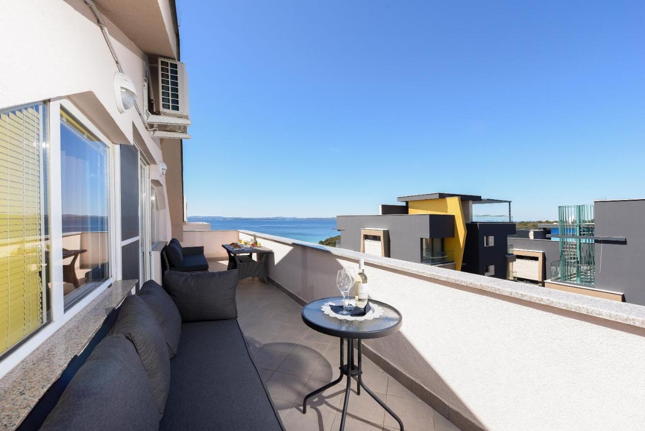 Sunset Beach Suites Kozino Exterior photo