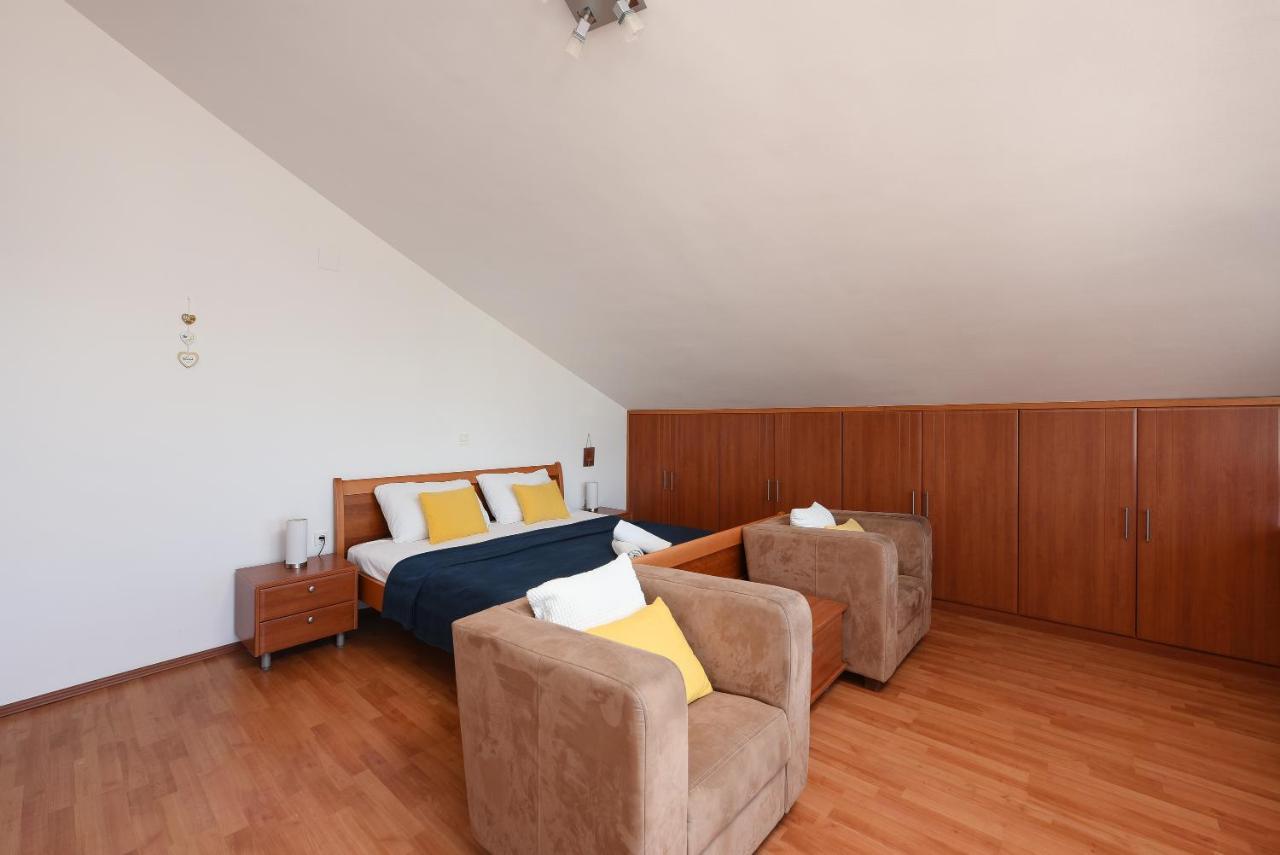 Sunset Beach Suites Kozino Exterior photo