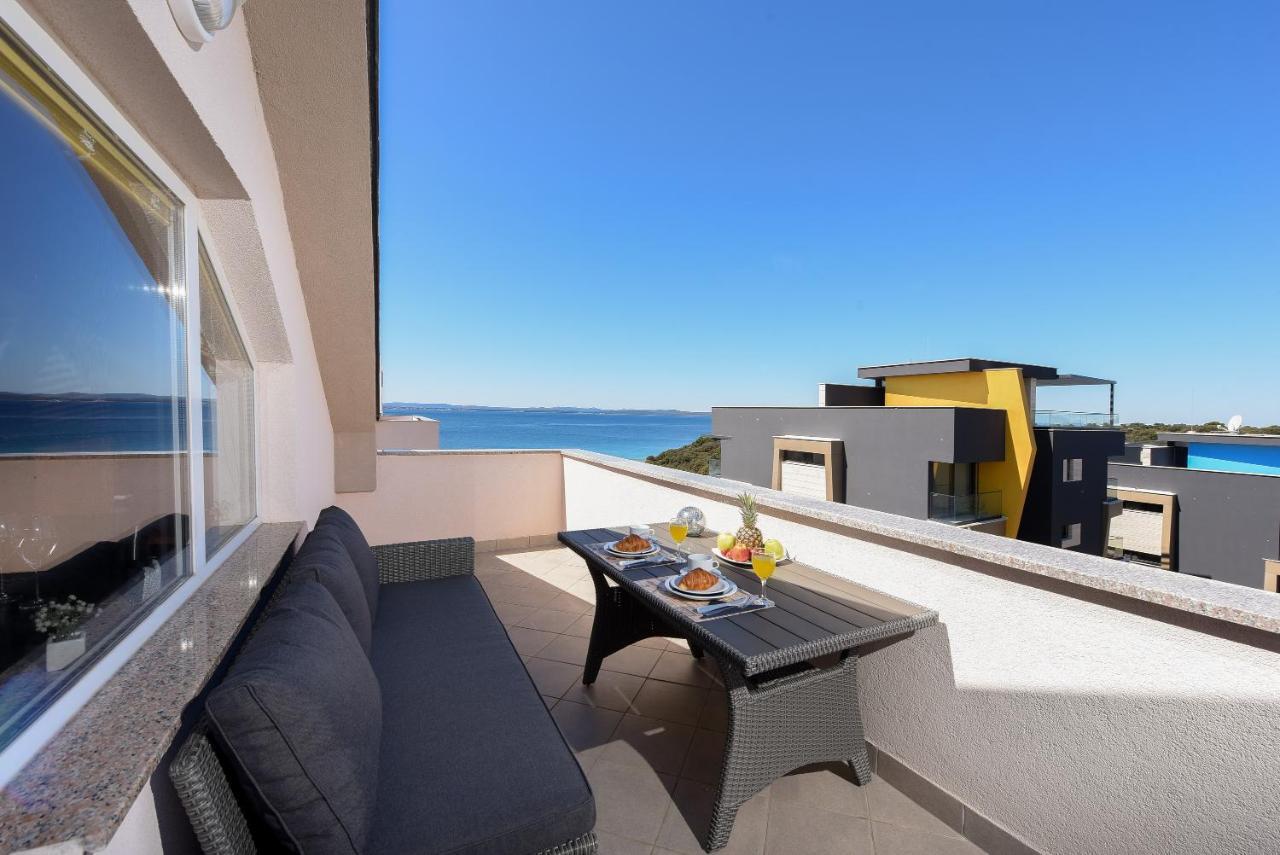 Sunset Beach Suites Kozino Exterior photo